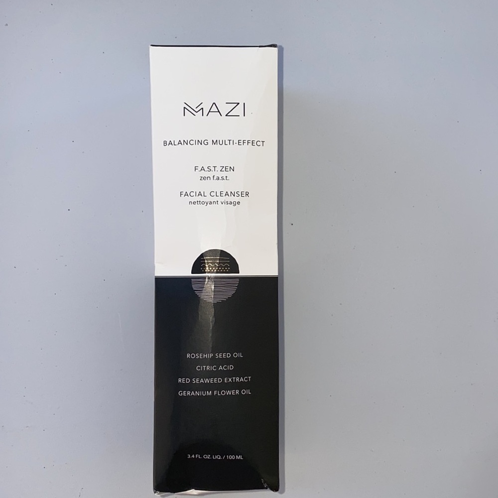 MAZI- Balancing Multi-Effect Cleanser - Picture 2 of 3